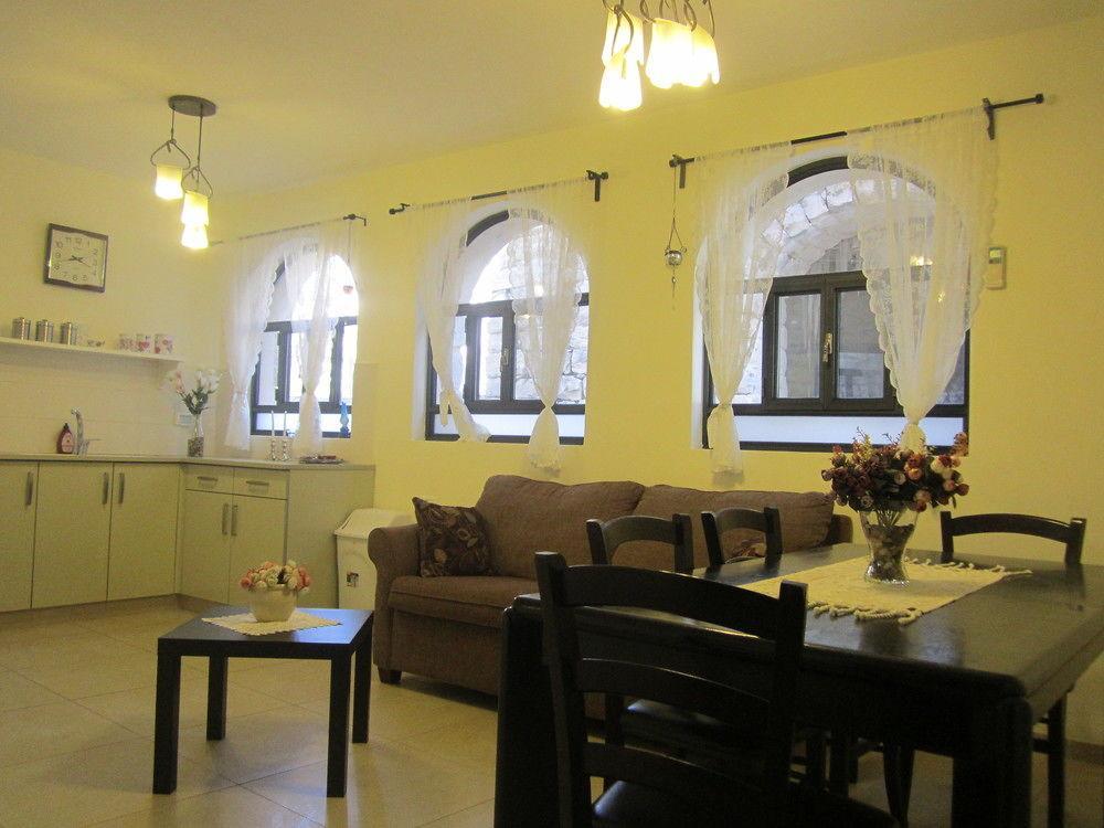 Nofesh Baatika Vila Safed Exterior foto